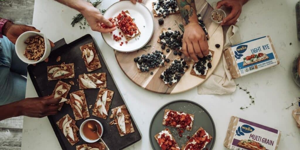 How do you cook on an induction cooktop? Combi Oven