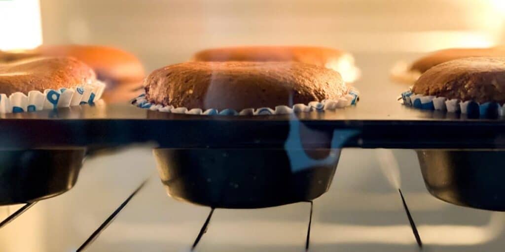 What is the difference between convection oven and air fryer oven